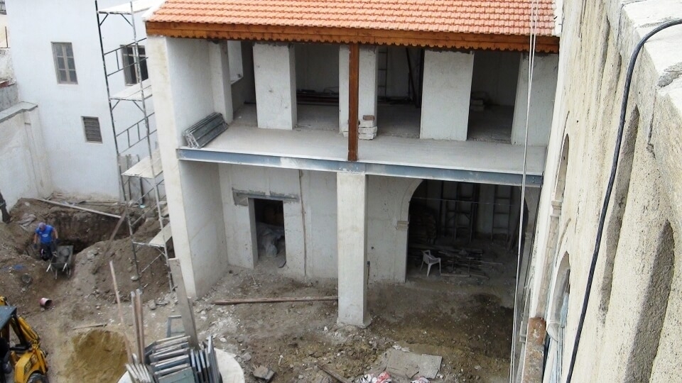 Construction Jan 2012